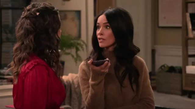Jenni Kayne Alpaca Mockneck Pullover worn by Julia Mariano (Abigail Spencer) as seen in Extended Family (S01E10)