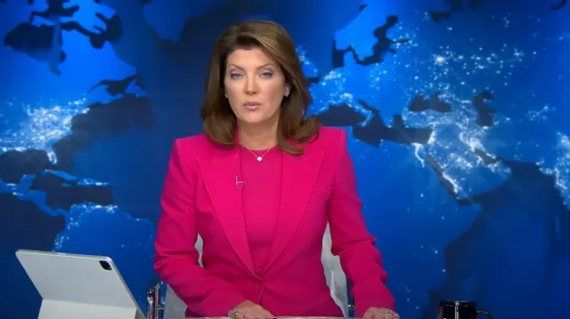 Michael Kors Georgina Sin­gle Breast­ed Blaz­er worn by Norah O'Donnell as seen in CBS Evening News with Norah O'Donnell on March 6, 2024