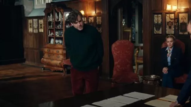 Suéter de punto trenzado Sunspel usado por Freddy Horniman (Daniel Ings) como se ve en The Gentlemen (T01E01)