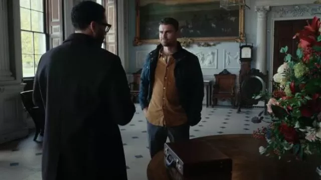 Barbour Blue Ogston Wax Jacket worn by Eddie Horniman (Theo James) as seen in The Gentlemen (S01E01)