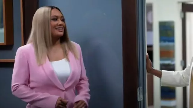 Zara Blazer With Tuxedo Collar In Pale Pink worn by Fatima (Crystal Renee Hayslett) as seen in Tyler Perry's Sistas (S07E10)