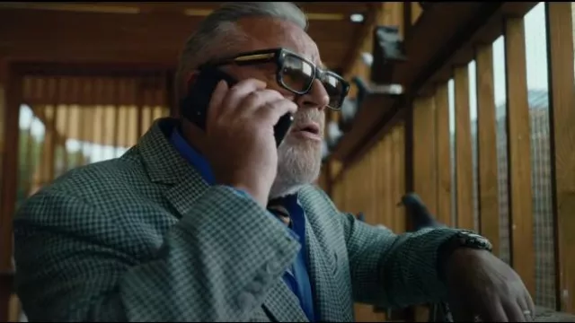 Jacques Marie Mage Hemmings Sun­glass­es worn by Bobby Glass (Ray Winstone) as seen in The Gentlemen TV series outfits (S01E08)