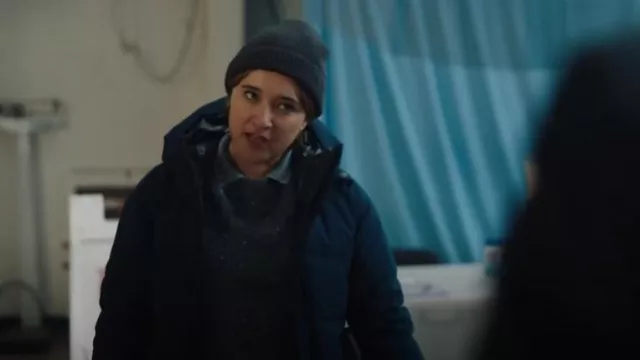 Soia & Kyo Camelia-c Down Coat worn by Special Agent Hana Gibson (Keisha Castle-Hughes) as seen in FBI: Most Wanted (S05E04)