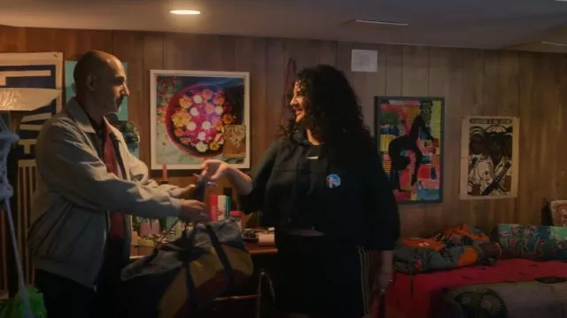 Txtile Anchal Weekender Duffel Bag worn by Lola Rahaii (Natasha Behnam) as seen in The Girls on the Bus (S01E01)