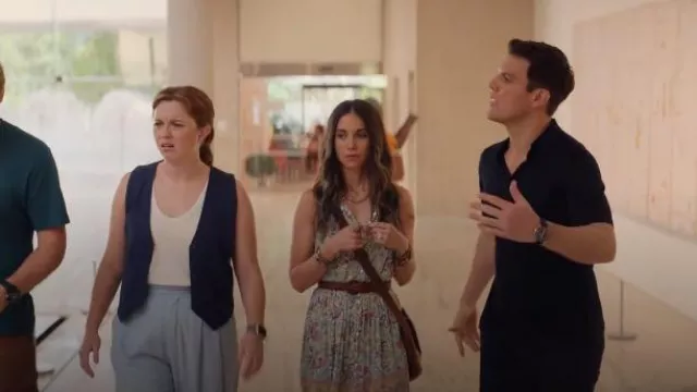 Spell Oa­sis Maxi Dress worn by Amy Delaney (Alison Brie) as seen in Apples Never Fall (S01E01)