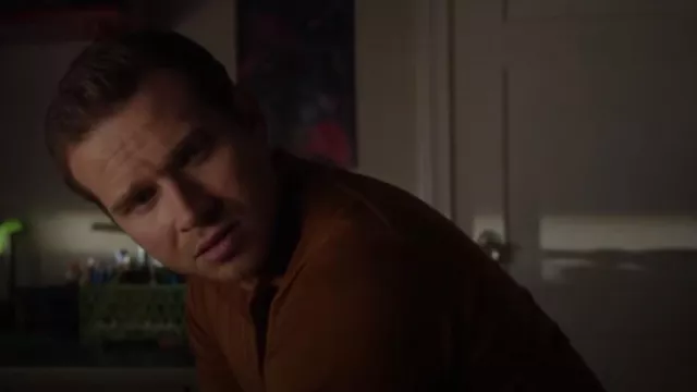 Mango Fine-knit Polo Shirt worn by Evan 'Buck' Buckley (Oliver Stark) as seen in 9-1-1 (S07E01)