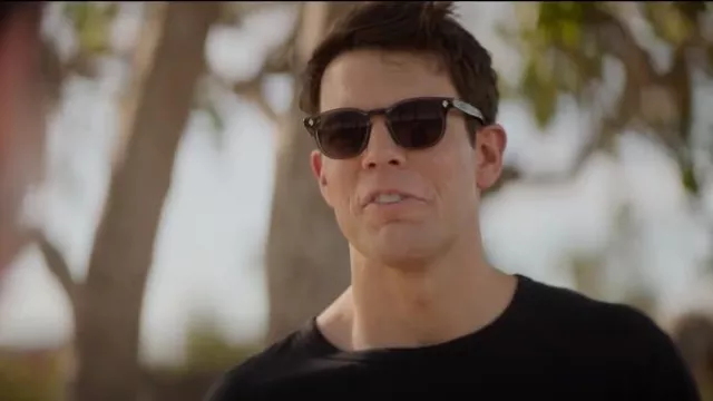 Garrett Leight Ace Sun­glass­es worn by Troy Delaney (Jake Lacy) as seen in Apples Never Fall (S01E06)