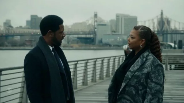 Versace Barocco-jacquard Double-breasted Coat worn by Robyn McCall (Queen Latifah) as seen in The Equalizer (S04E04)