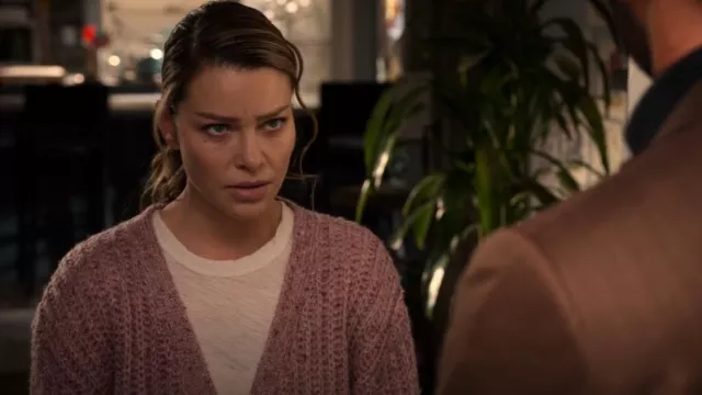 Camiseta de cuello redondo Madewell Sorrel Whisper usada por Chloe Decker (Lauren German) como se ve en Lucifer (S06E05)