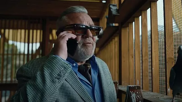 Jacques Marie Mage Hemmings worn by Bobby Glass (Ray Winstone) as seen in The Gentlemen (S01E08)