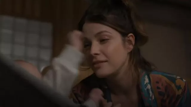 Cyber James Maple Leaf Print Long Dressing Gown worn by Lea Dilallo (Paige Spara) as seen in The Good Doctor (S07E03)