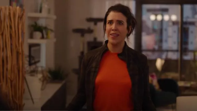 Lululemon Define Jacket worn by Shannon Ross (Nicole Power) as seen in Kim's Convenience (S05E12)
