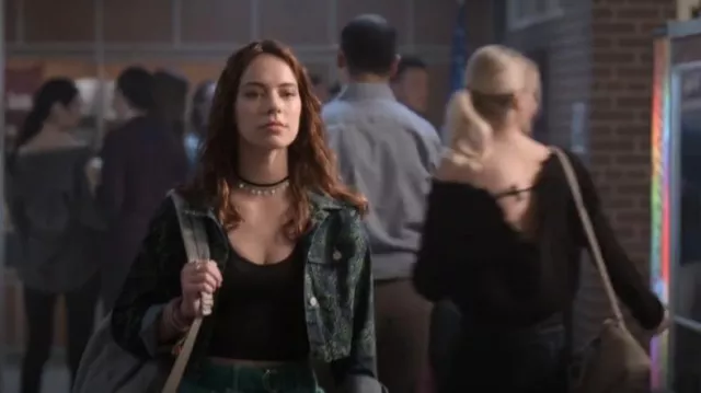 I.AM. GIA Sinead Jacket portée par Beth Cassidy (Marlo Kelly) comme on le voit dans Dare Me (S01E02)