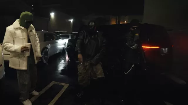 Bottes Telfar noires à logo en cuir portées par Playboi Carti dans Type Shit (Official Video) par Future, Metro Boomin, Travis Scott