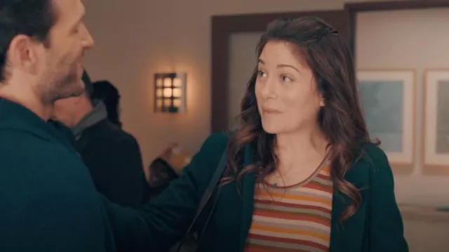 Madewell Scoop­neck Top worn by Heather (Allisyn Snyder) as seen in A.P. Bio (S03E05)