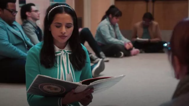Brooks bBothers Cot­ton Cardi­gan worn by Grace (Sari Arambulo) as seen in A.P. Bio (S04E01)
