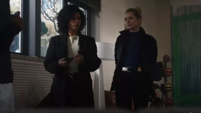 Mackage Patsy Down Jacket worn by Special Agent Nina Chase (Shantel VanSanten) as seen in FBI: Most Wanted (S05E06)