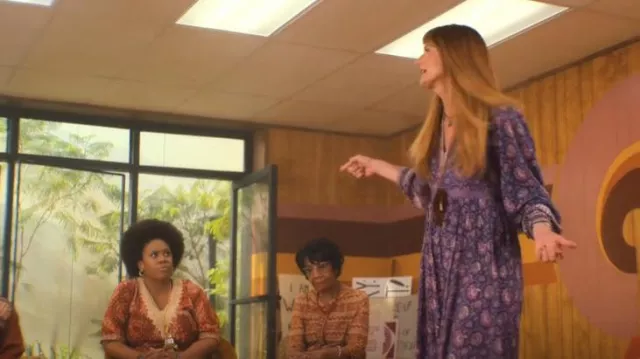 Robe longue Alicia Bell portée par Linda Shaw (Laura Dern) dans Palm Royale (S01E02)