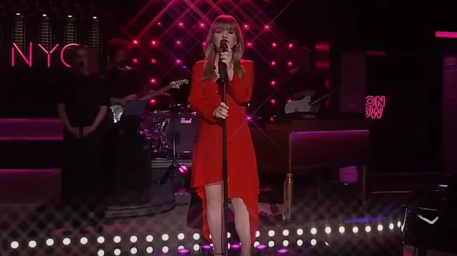 Stella McCartney Asymmetric Seam Cut Out Dress worn by Kelly Clarkson as seen in The Kelly Clarkson Show on March 28, 2024