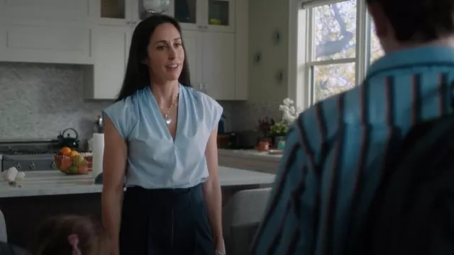 Frame Lindsay Top worn by Kate Foster (Catherine Reitman) as seen in Workin' Moms (S06E02)