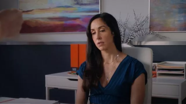 Club Monaco Ravonah Dress worn by Kate Foster (Catherine Reitman) as seen in Workin' Moms (S06E06)