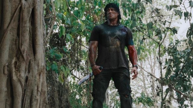 The authentic machete Rambo (Sylvester Stallone) in John Rambo (2008)