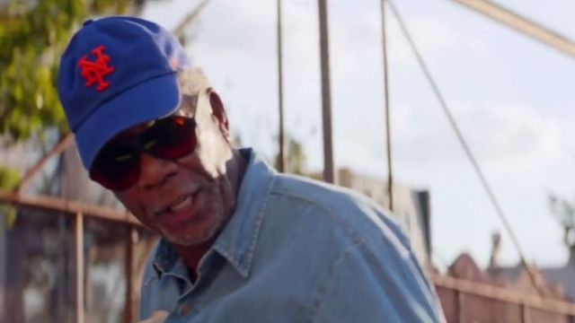 Les lunettes de soleil Blu Blocker de  Willie (Morgan Freeman) dans Braquage à l'ancienne