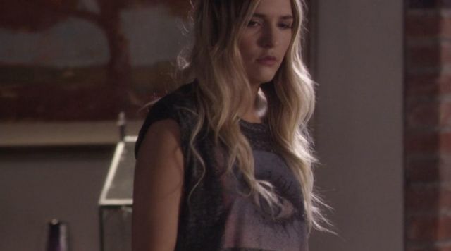 T Shirt Eye Pattern Of Maddie Conrad Lennon Stella In Nashville S5e01 T Shirt Eye Pattern Of Maddie Conrad Lennon Stella In Nashville S5e01