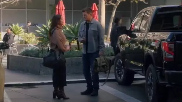 Canvas Messenger Bag worn by John Nolan (Nathan Fillion) as seen in The Rookie (S06E05)