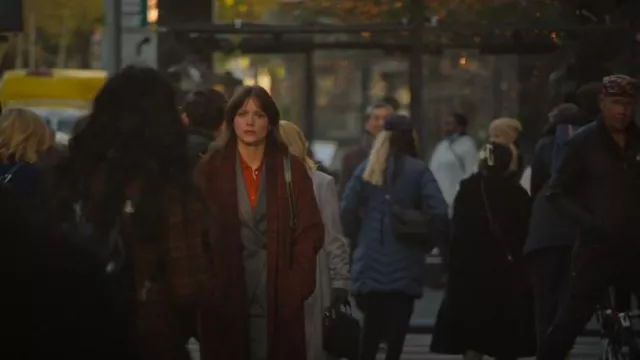 Isabel Marant Étoile Ebra Plaid Wool-blend Coat worn by Sadie McCarthy (Melissa Benoist) as seen in The Girls on the Bus (S01E05)