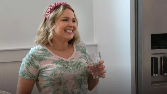 ATM Anthony Thomas Melillo Palm Tee worn by Joanna Teplin as seen in Get Organized with The Home Edit (S02E04)