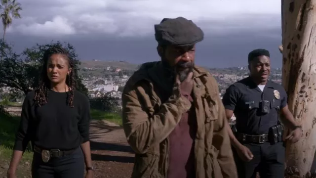 Vince Classic Crewneck Cashmere Sweater worn by Nyla Harper (Mekia Cox) as seen in The Rookie (S06E06)