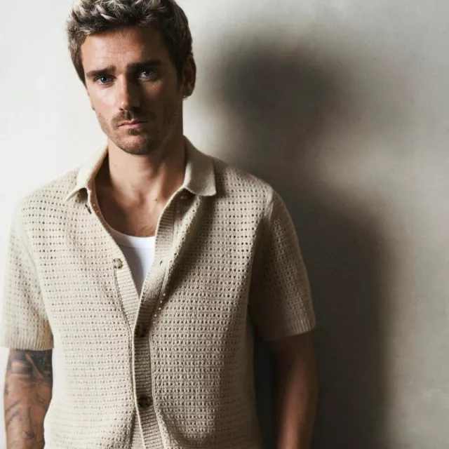 Mango Man Short Sleeve Knit Cardigan worn by Antoine Griezmann on his Instagram account @antogriezmann