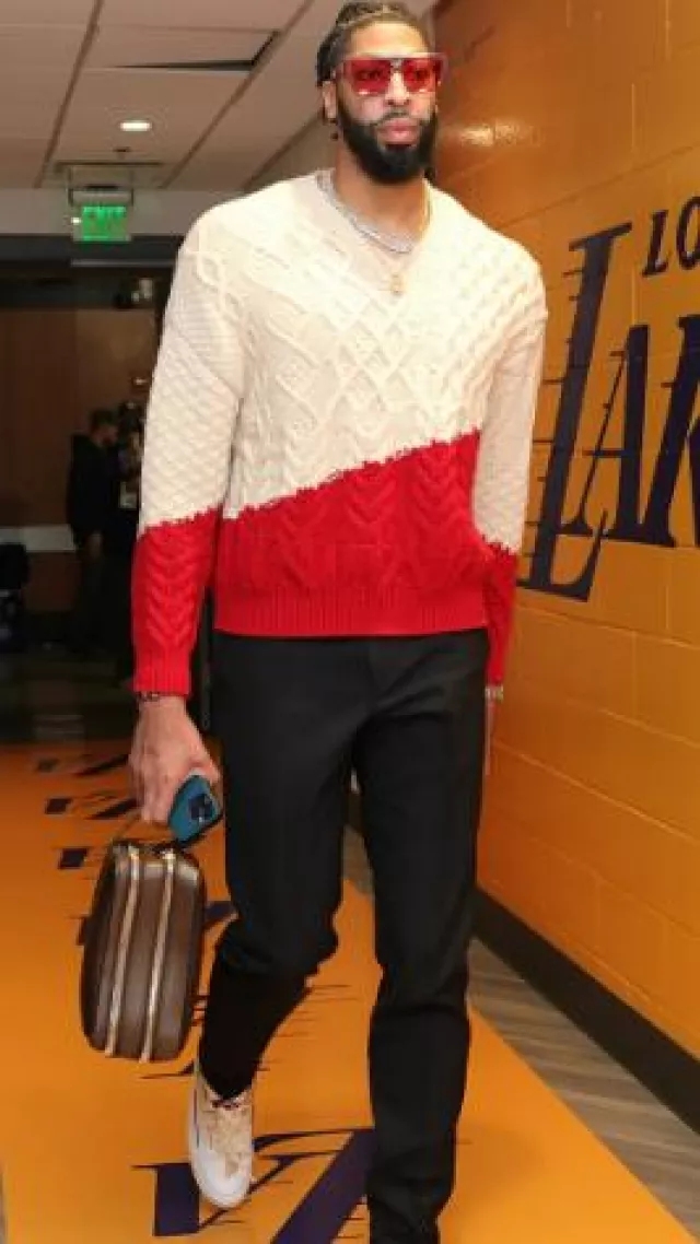 Loewe Cream & Red Diagonal-Split Sweater worn by Anthony Davis on the Instagram account @lakers