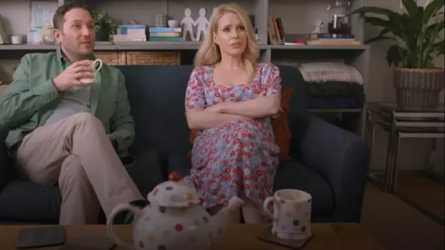 Nobodys Child Blue and Pink Floral Dee Dee Midi Dress worn by Lucy (Lucy Beaumont) as seen in Meet the Richardsons (S05E01)