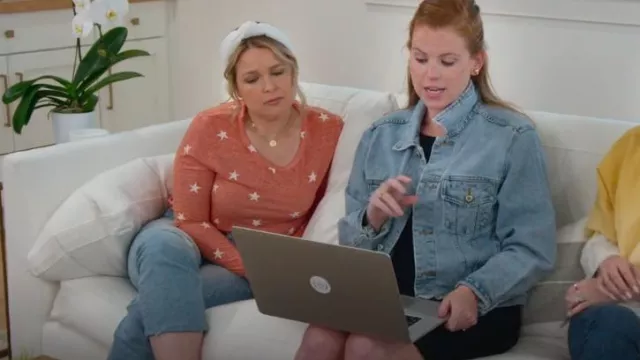 C&c California Print­ed Long-Sleeve T-Shirt worn by Joanna Teplin as seen in Get Organized with The Home Edit (S02E07)