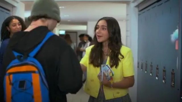 Endless Rose Short Sleeve Crop Tweed Blazer In Yellow worn by Leanna Timmons (Ana Araujo) as seen in I Woke Up a Vampire (S02E01)