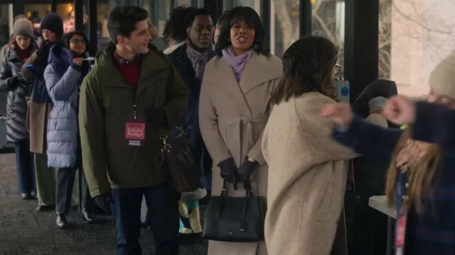 Oroton Margot Medium Day Bag worn by Kimberlyn Kendrick (Christina Elmore) as seen in The Girls on the Bus (S01E06)