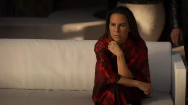 Josie Natori Haori Silk Robe worn by Ramona Sanchez (Kate del Castillo) as seen in The Cleaning Lady (S03E06)