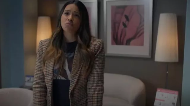 L'Agence Chamberlain Blazer worn by Nell Serrano (Gina Rodriguez) as seen in Not Dead Yet (S02E08)