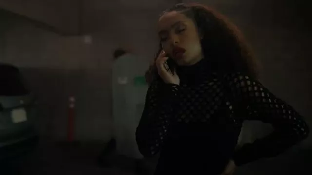 Robe Alaïa Black Cage portée par Zoey Johnson (Yara Shahidi) comme on le voit dans grown-ish (S0613)