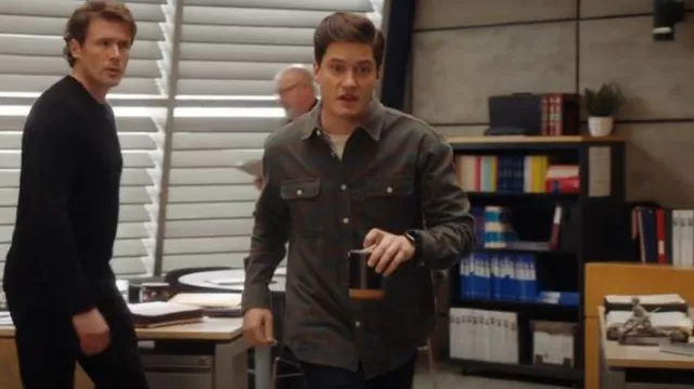 Brixton Men's Bowery Long Sleeve Flannel worn by Jesse Mills (Justin Kelly) as seen in Hudson & Rex (S06E13)
