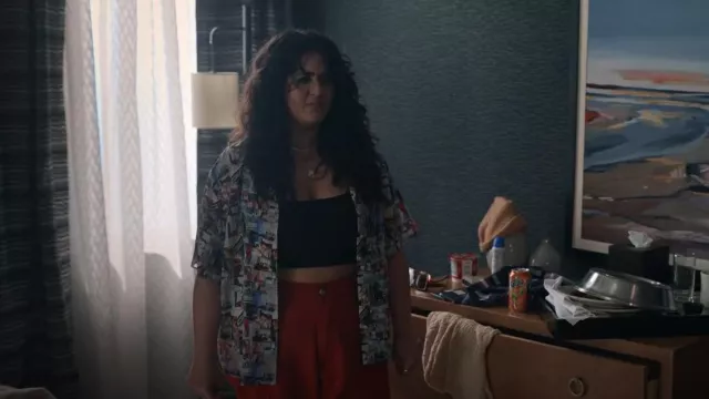 Sandy Liang Imo Top worn by Lola Rahaii (Natasha Behnam) as seen in The Girls on the Bus (S01E07)