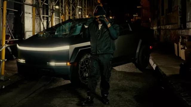 Baskets à plateforme Prada en cuir noir portées par Tee Grizzley en Tee Grizzley - Suffer In Silence [Vidéo officielle]