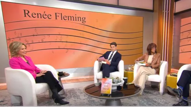 Blazer Tahari ASL à manches boutonnées et revers en pointe porté par Renée Fleming dans CBS Mornings le 19 avril 2024