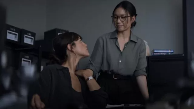 Uniqlo Wide-Fit Pleated Pants worn by Jin Cheng (Jess Hong) as seen in 3 Body Problem (S01E07)