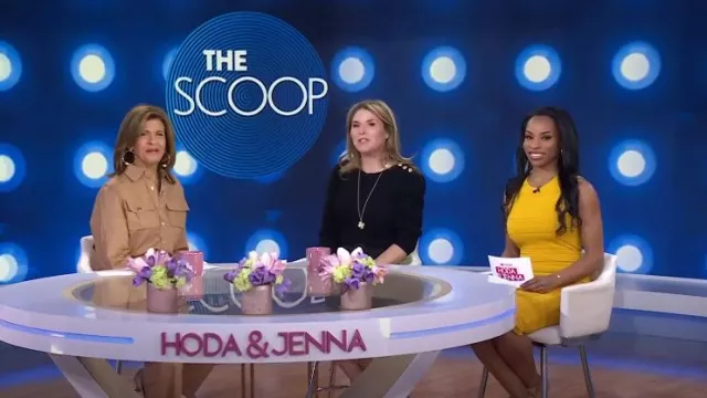 Collier médaillon de livre littéraire Uncommon Goods porté par Jenna Bush Hager comme on le voit dans Aujourd’hui avec Hoda et Jenna le 22 avril 2024
