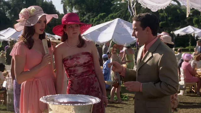 BCBGMAXAZRIA Pink Floral Print Strapless Dress worn by Mia's Friend Nyla (Madison Dunaway) in The Princess Diaries 2: Royal Engagement
