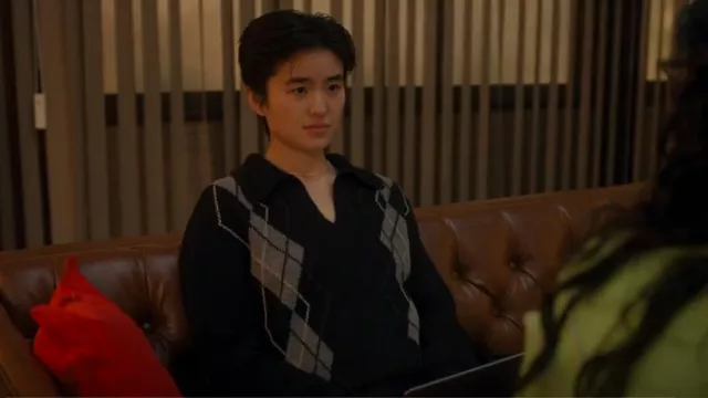 Khaite Hana Jacquard Cashmere Polo Sweater worn by Josie as seen in The Girls on the Bus (S01E08)
