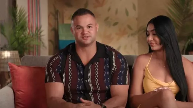 Express Short Sleeve Shirt as seen in 90 Day Fiancé: Happily Ever After? S08E06